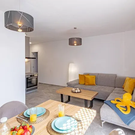 Apartment Live Like A Local By Dream Homes Tenerife *